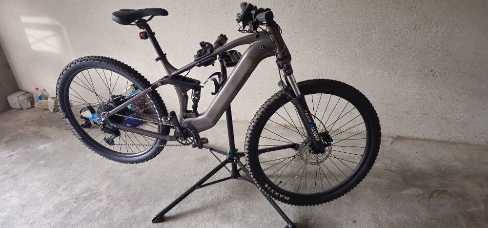 UrbanBiker UB400B
