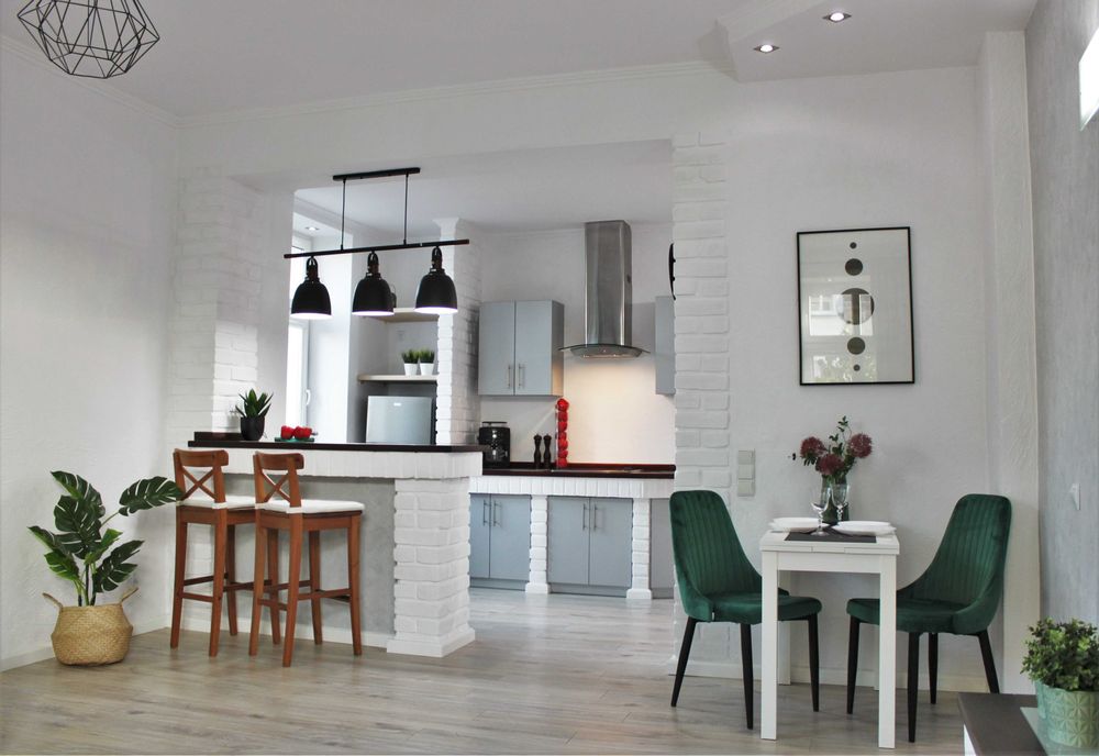 Stylowa przestronna kawalerka PRYWATNY PARKING centrum Chojnice