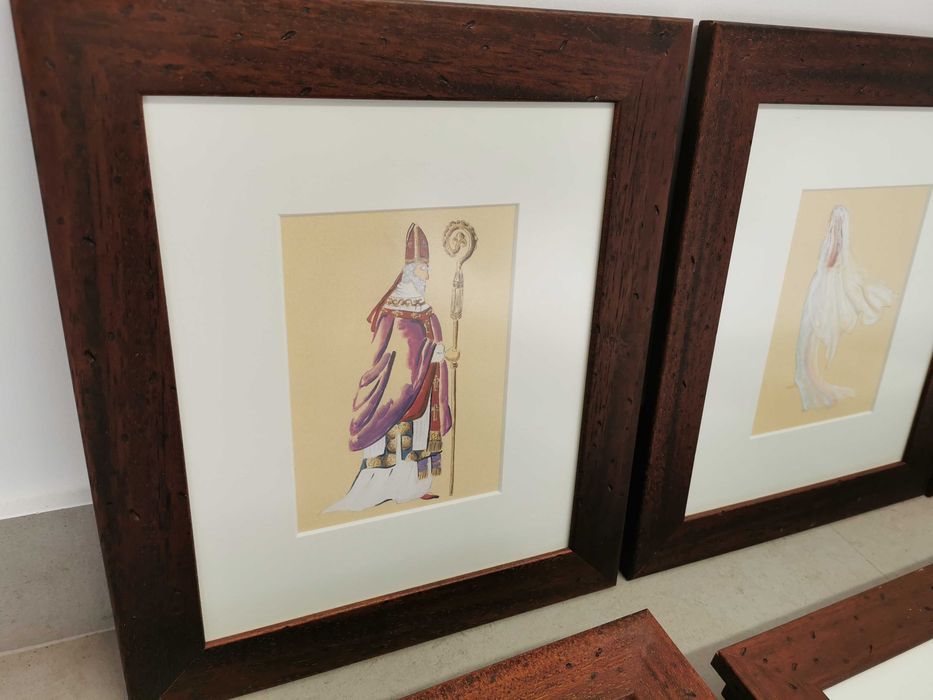 14 quadros 35x30 cm.