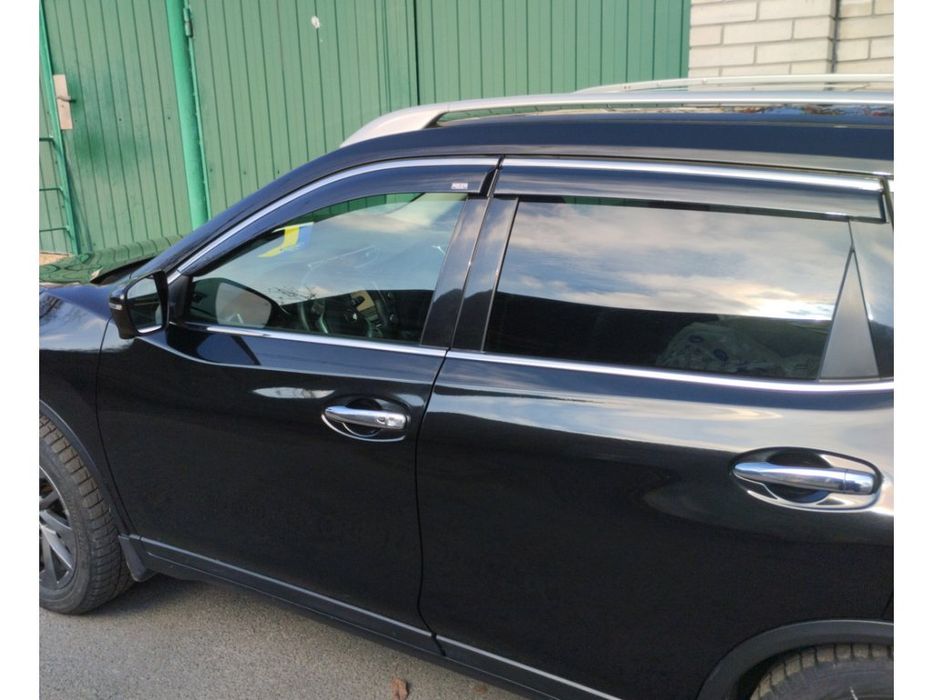 Nissan X-Trail 2014+ Вітровики з хромом Niken