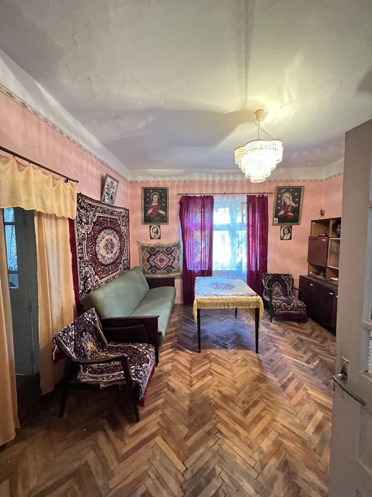 Будинок в селі Квасово