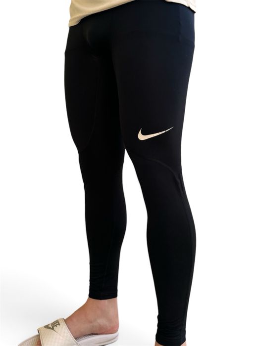 чорні чоловічі компресійні легінси (тайси) Nike Pro