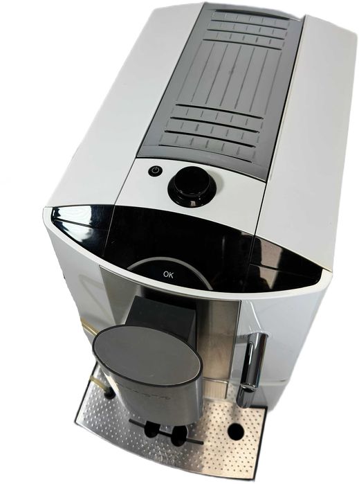 Ekspres do kawy Miele CM 5200 biały menu polskie 15BAR