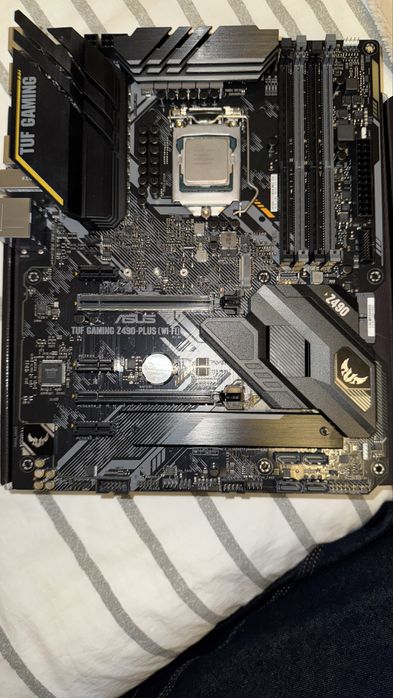 Processador I9-10900F e motherboard TUF GAMING Z490