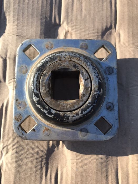 Підшипник FD209/ ST491A Case Корпус з підшипником в зборі