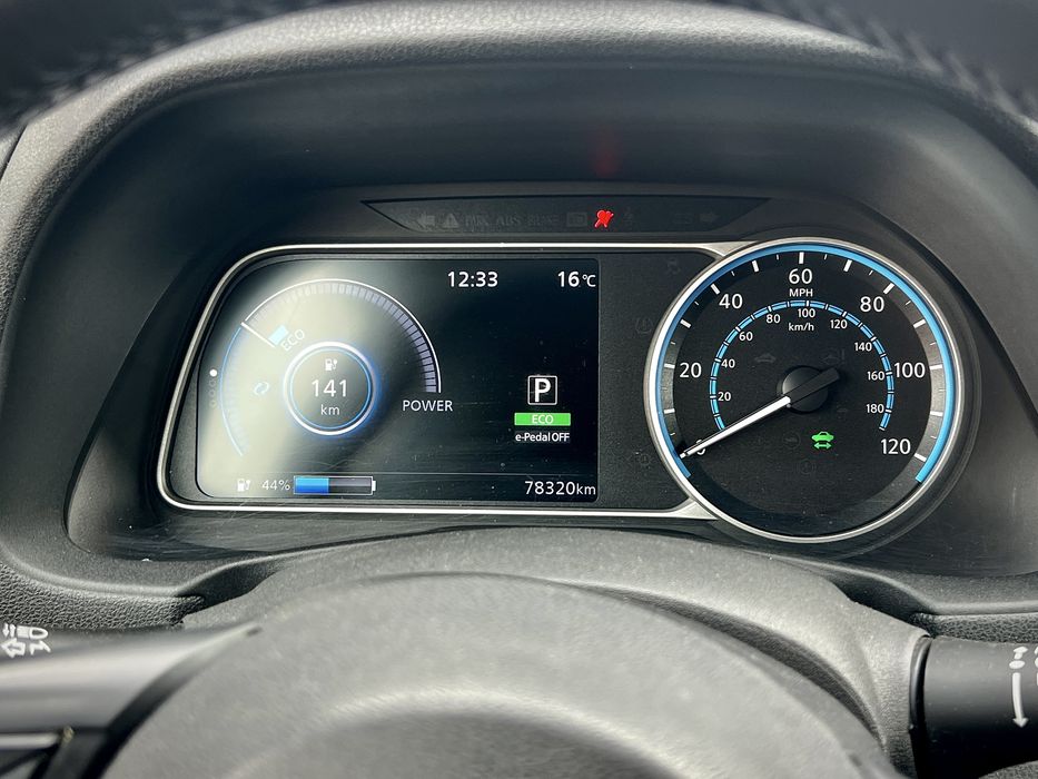 Nissan Leaf 62 kwh