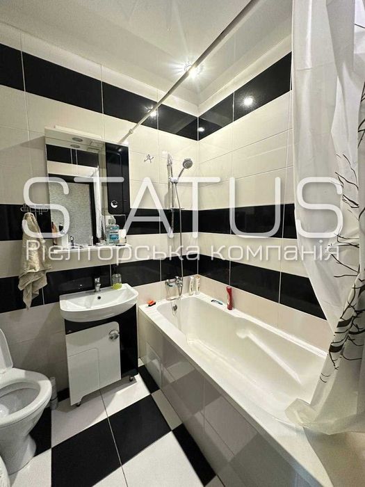 Продаж квартири  в новому будинку. Садовий. Перспективна.