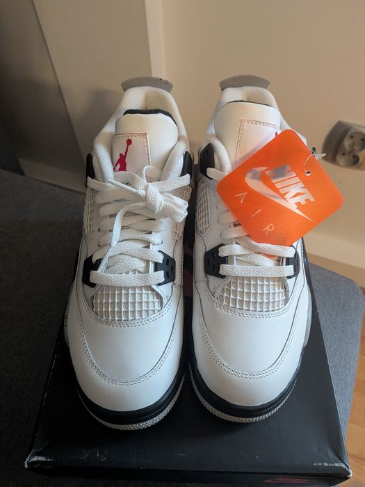 Nike Air Jordan 4 White Cement