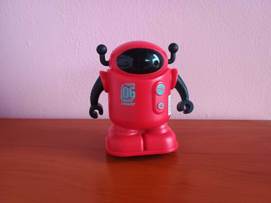 Tracerbot robot zabawka interaktywna