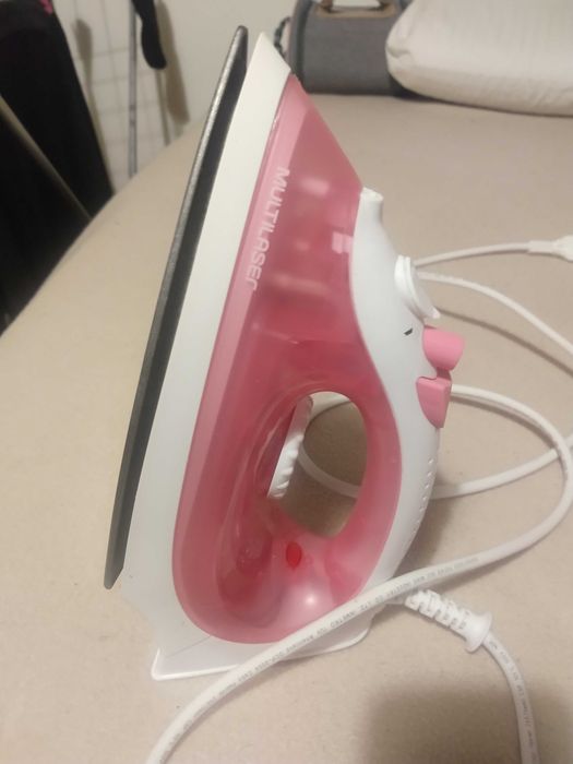 Ferro de passar roupas