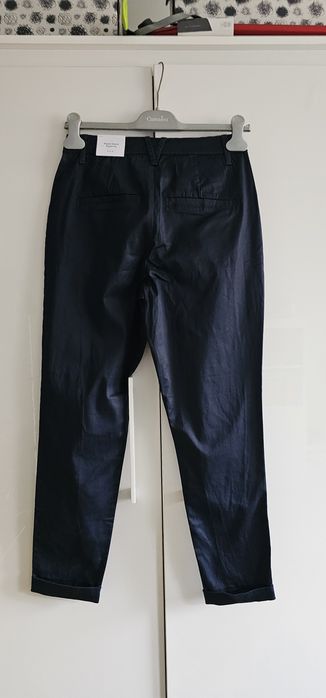 Granatowe spodnie Vila 36 S