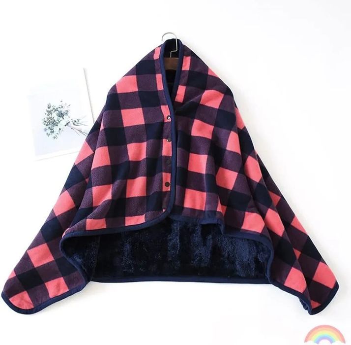 Nowy bardzo gruby koc na zatrzaski, narzutka, kurtka, okrycie