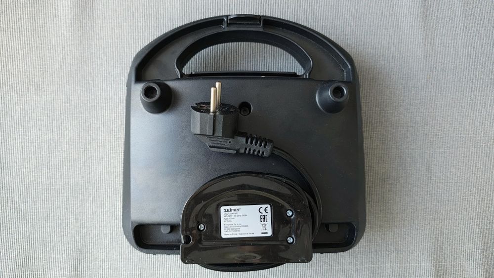 Toster / opiekacz ZELMER model ZSM7861 moc 750W - prawie jak nowy