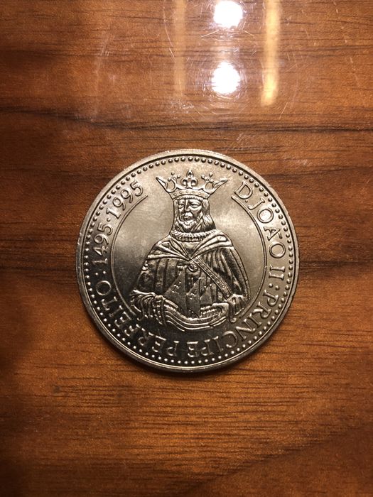 Moeda 200 escudos - 1994. Principe Perfeito D. joao II
