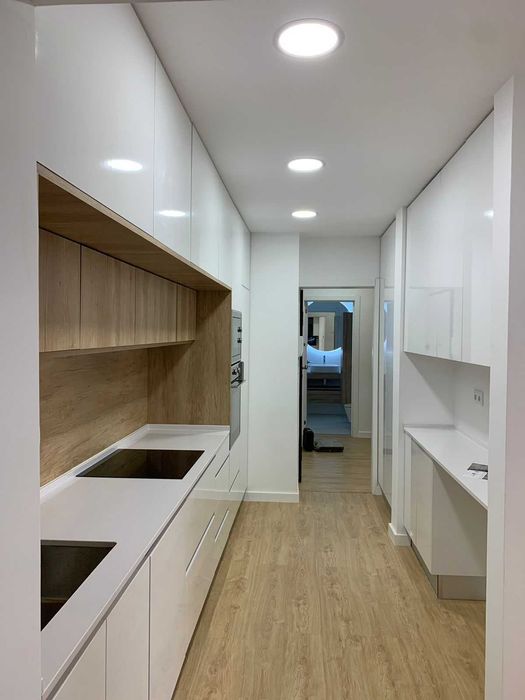 DESCONTOS neste CARNAVAL em Roupeiros, Closets e Cozinhas!