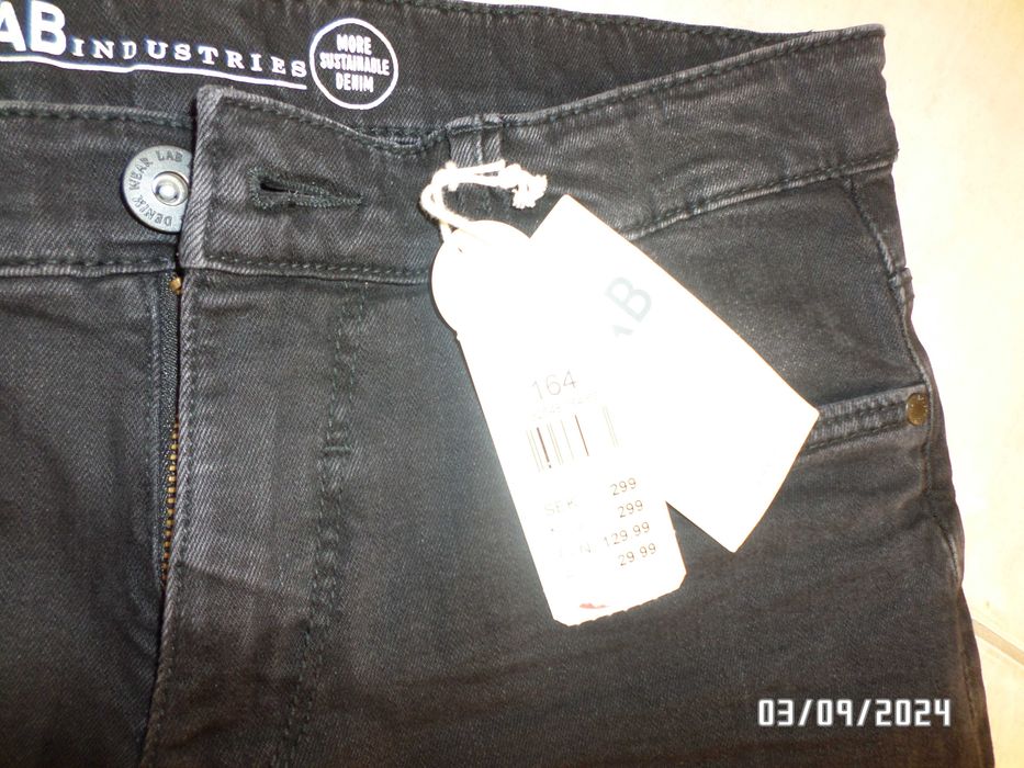 Firmowe spodnie damskie-jeans-S-36/38-elastyczne