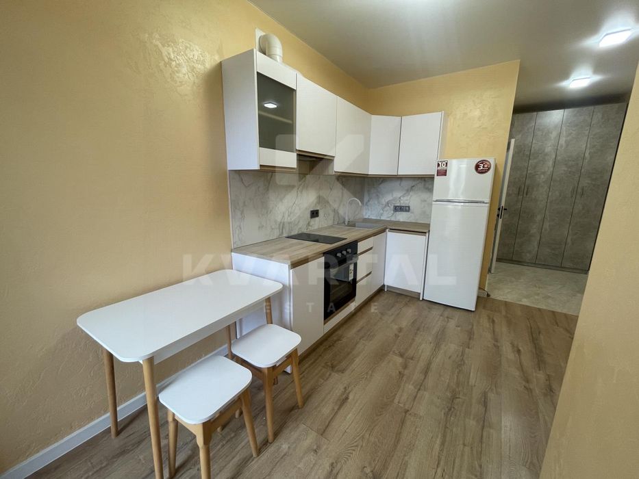Продам 1к квартиру з новим ремонтом, меблями та технікою.