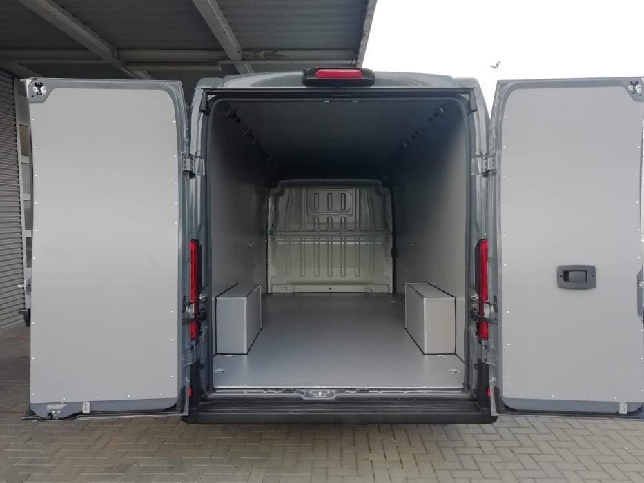 Zabudowa samochodu auta busa dostawczego Fiat Ducato L4H2