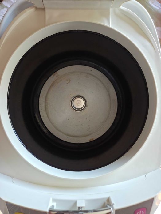 Мультиварка REDMOND RMC-M4500 біла