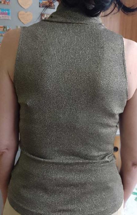 (38/M) Massimo Dutti/ Złoty golf ołówkowy pod marynarkę, bluzka