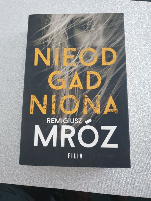 Remigiusz Mróz Nieodgadniona