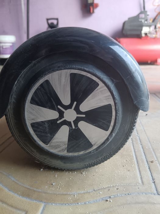 Overboard com Kart + Caixa + Carregador

Descrição:
Ve