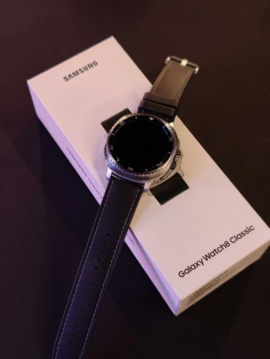 Samsung Galaxy Watch 8 Classic 46mm LTE Preto (Como Novo)
