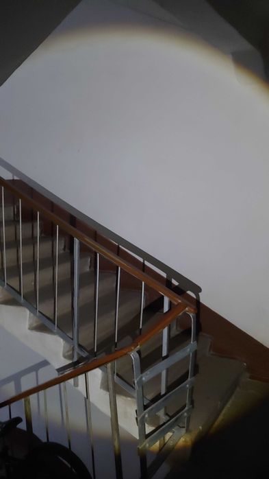 Фонарик Яркий Аккумуляторный 18650 с Зумом алюминий новый