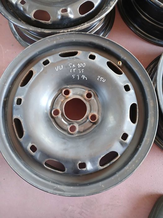 Felgi stalowe Vw Polo Seat Skoda 5x100 5j14 et 35 ch 57,1
