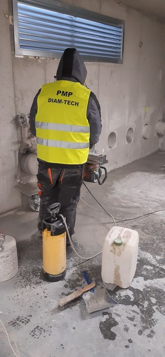 Przewierty w betonie,wiercenie otworow. Ciecie betonu.Wiertnica.