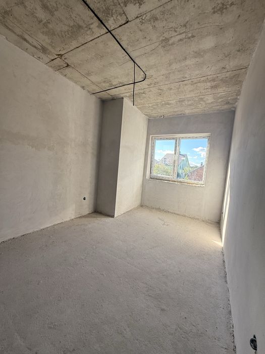 Продаж котеджу в Зимній Воді