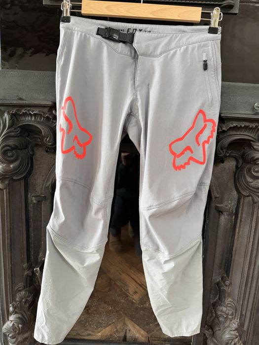 Spodnie rowerowe FOX Defend Nowe YOUNG 28