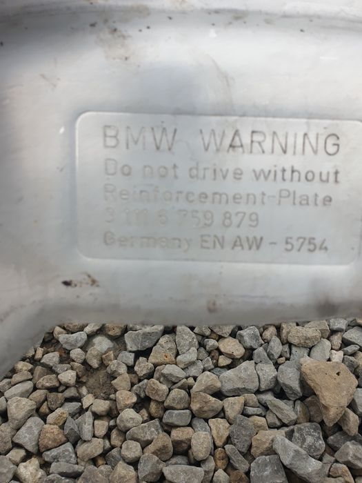 Bmw e60 e61 e63 e64 Osłona płyta pod silnik Bmw Części