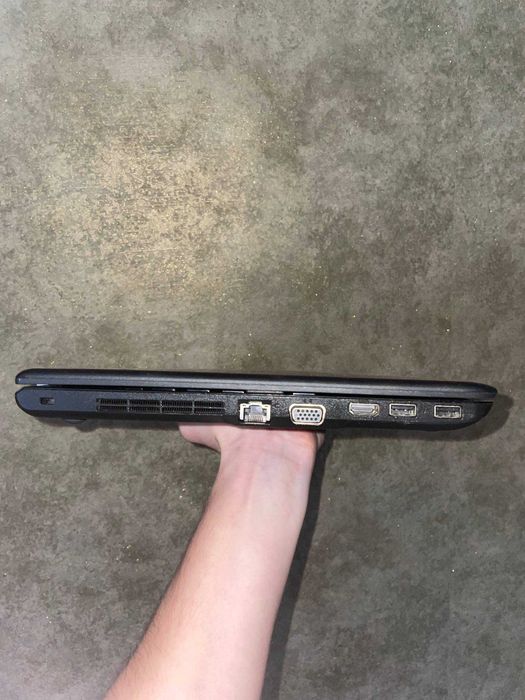 Lenovo ThinkPad E560 / Core i7 / 16ГБ / SSD 256ГБ / AMD Radeon R7 M370