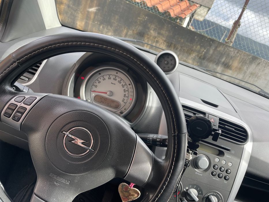 Opel Agila 2010 gasóleo