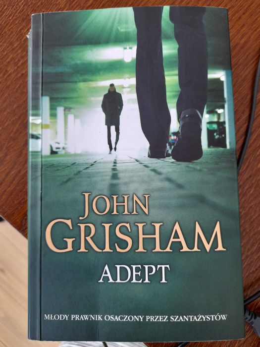 Johna Grisham „Adept”