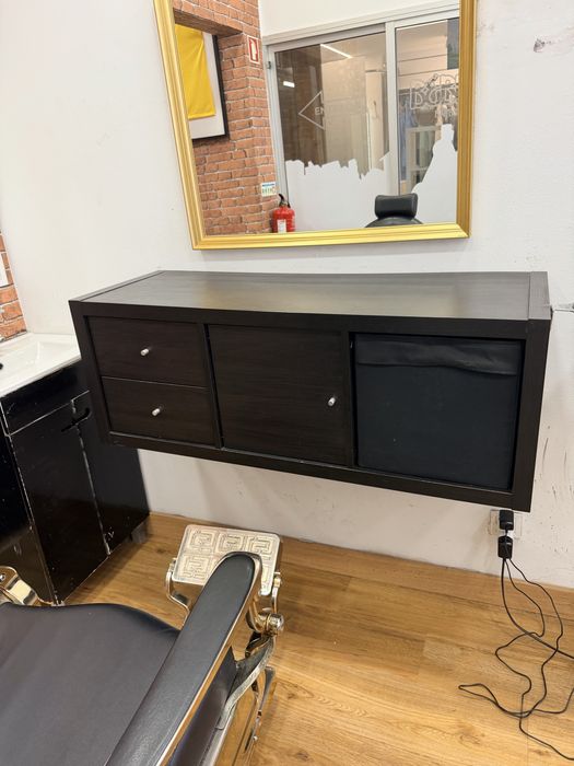 Bancada para barbearia