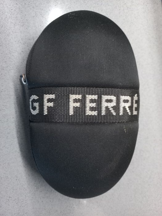 Óculos de sol GF Ferré