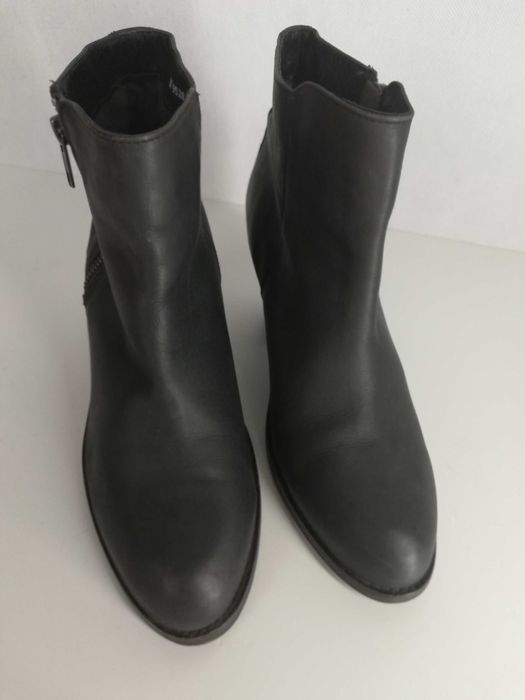 kowbojki skórzane RESERVED roz 39