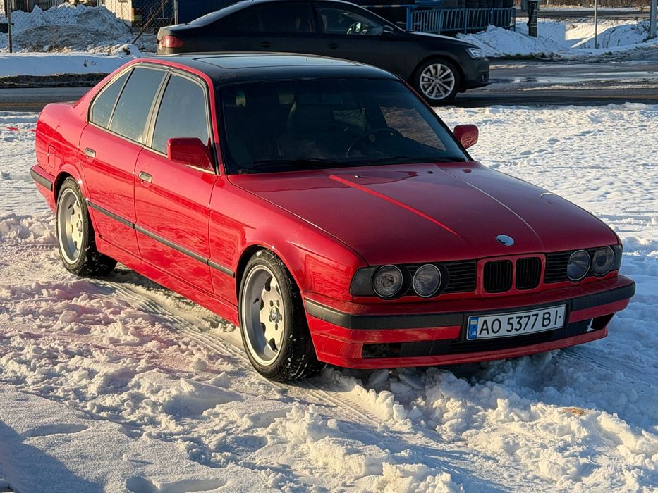 Продам BMW E34 m50b25