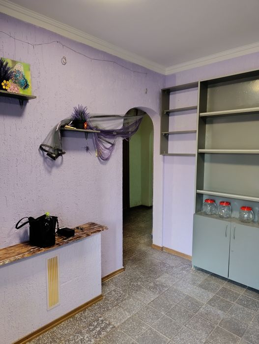 Продам нежитлове приміщення вільного призначення на Східному 3