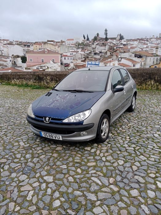 Peugeot  206  ano 2003