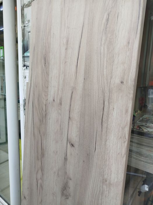 остаток столешниц,стол