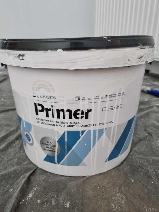Farba gruntująca akrylowa Beckers
