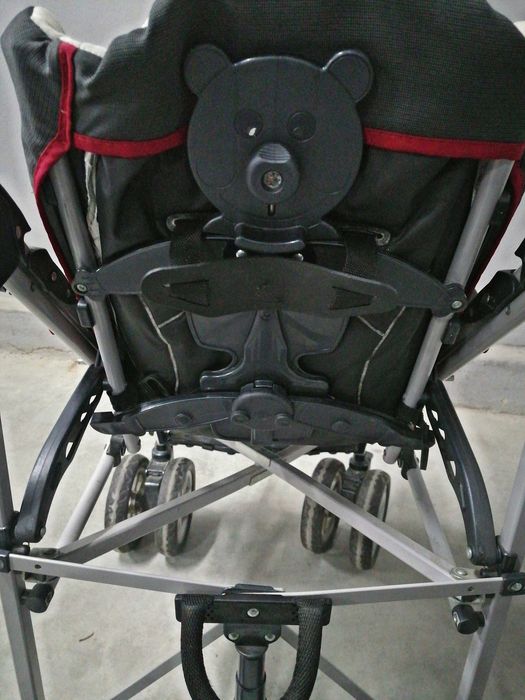 Carrinho de bebé de passeio da Chicco