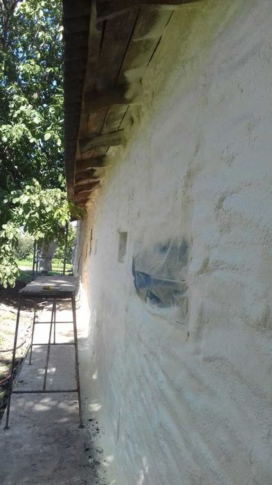 Утеплення ППУ складів і ангарів напилення теплоізоляція