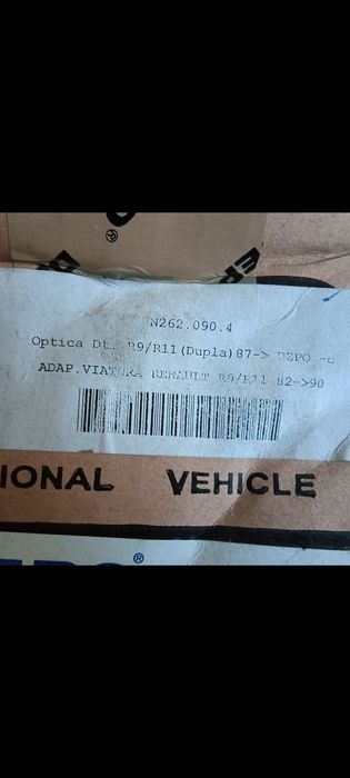 Farol Renault 9 / R11 Depo direito ótica 1987