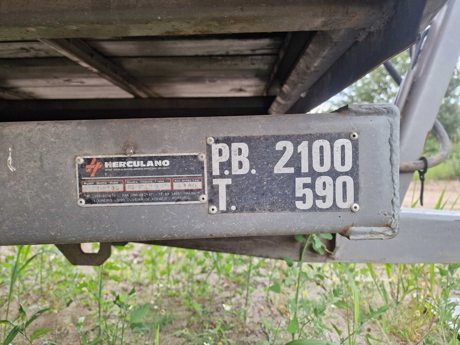 Reboque agricola Herculano