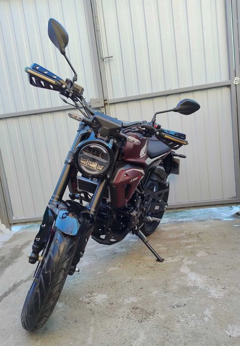Мотоцикл Naked Rider CB250R