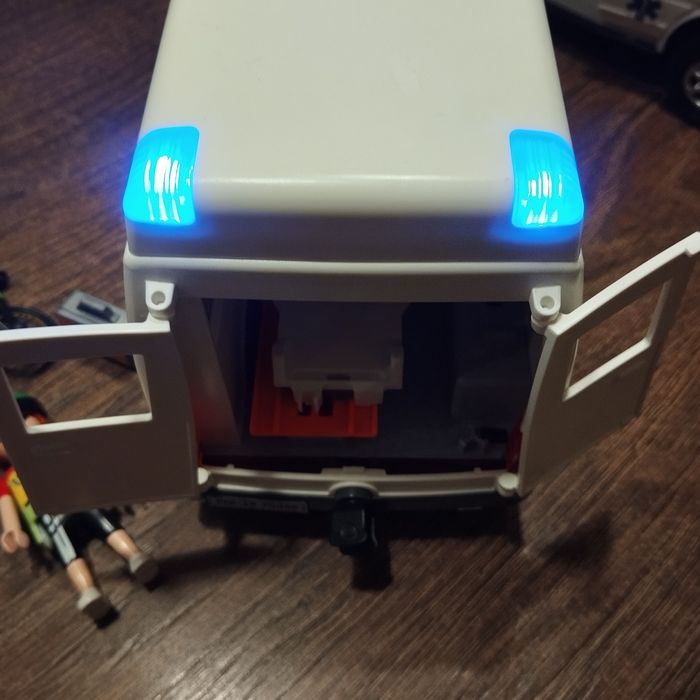 Playmobile karetka pogotowia